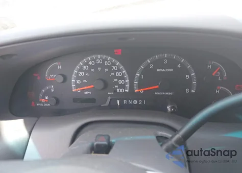 2002 Ford F-150 Lariat/Xlt из США, поврежденный, VIN 1FTRW08LX2KB72869